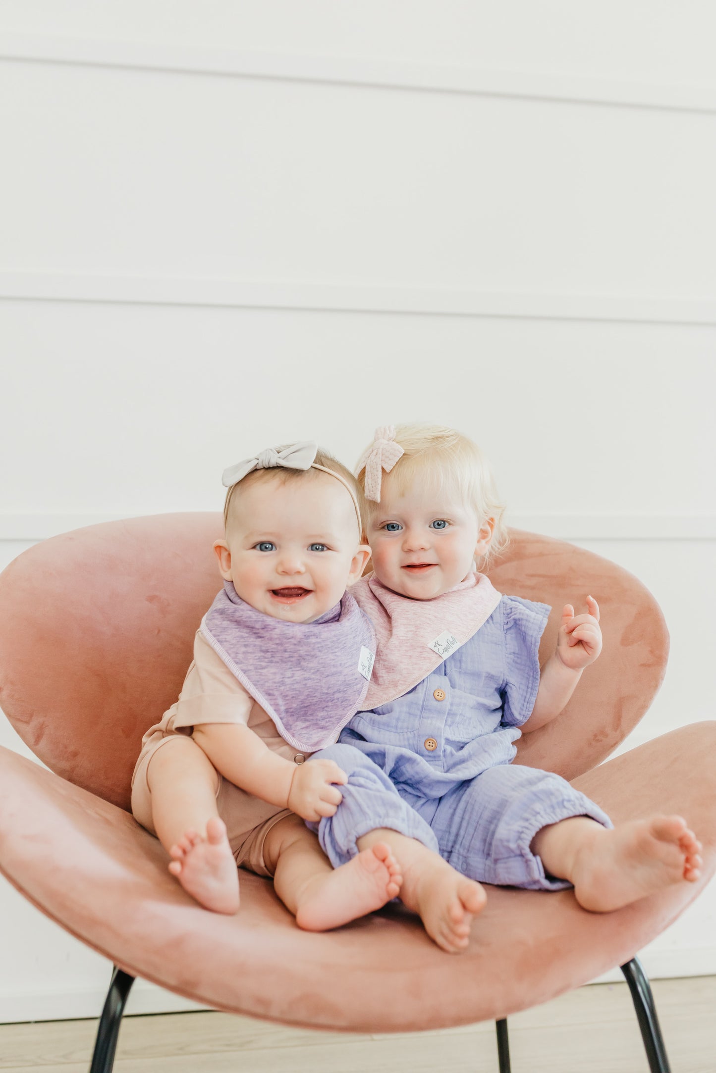 Lacie Bib Set