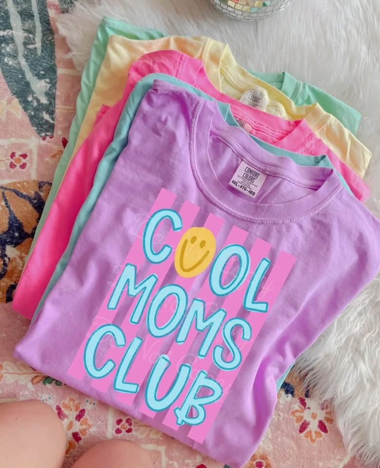 Cool Moms Club Tee