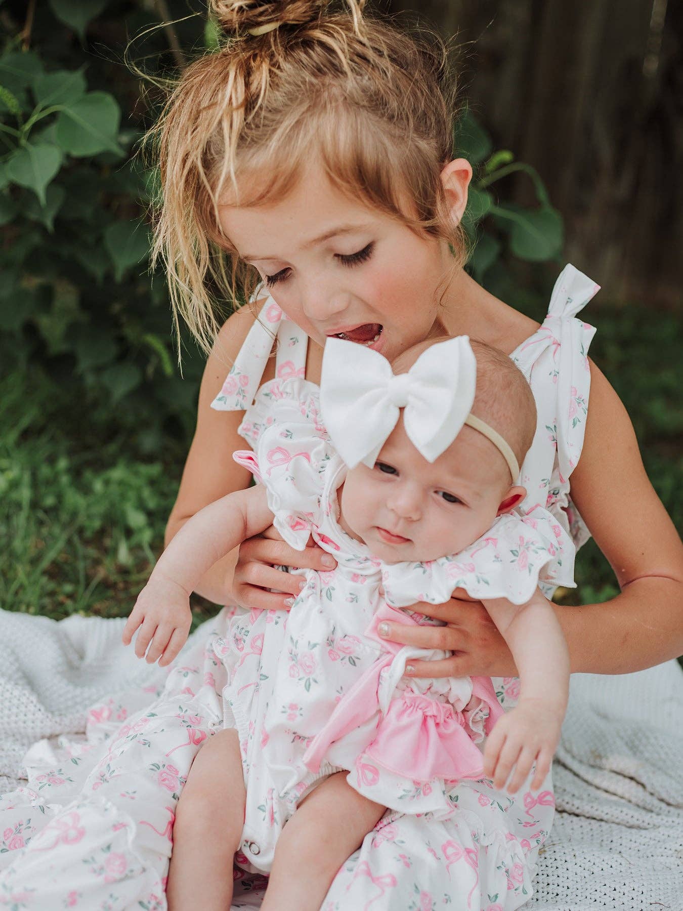 Floral Bow Bubble