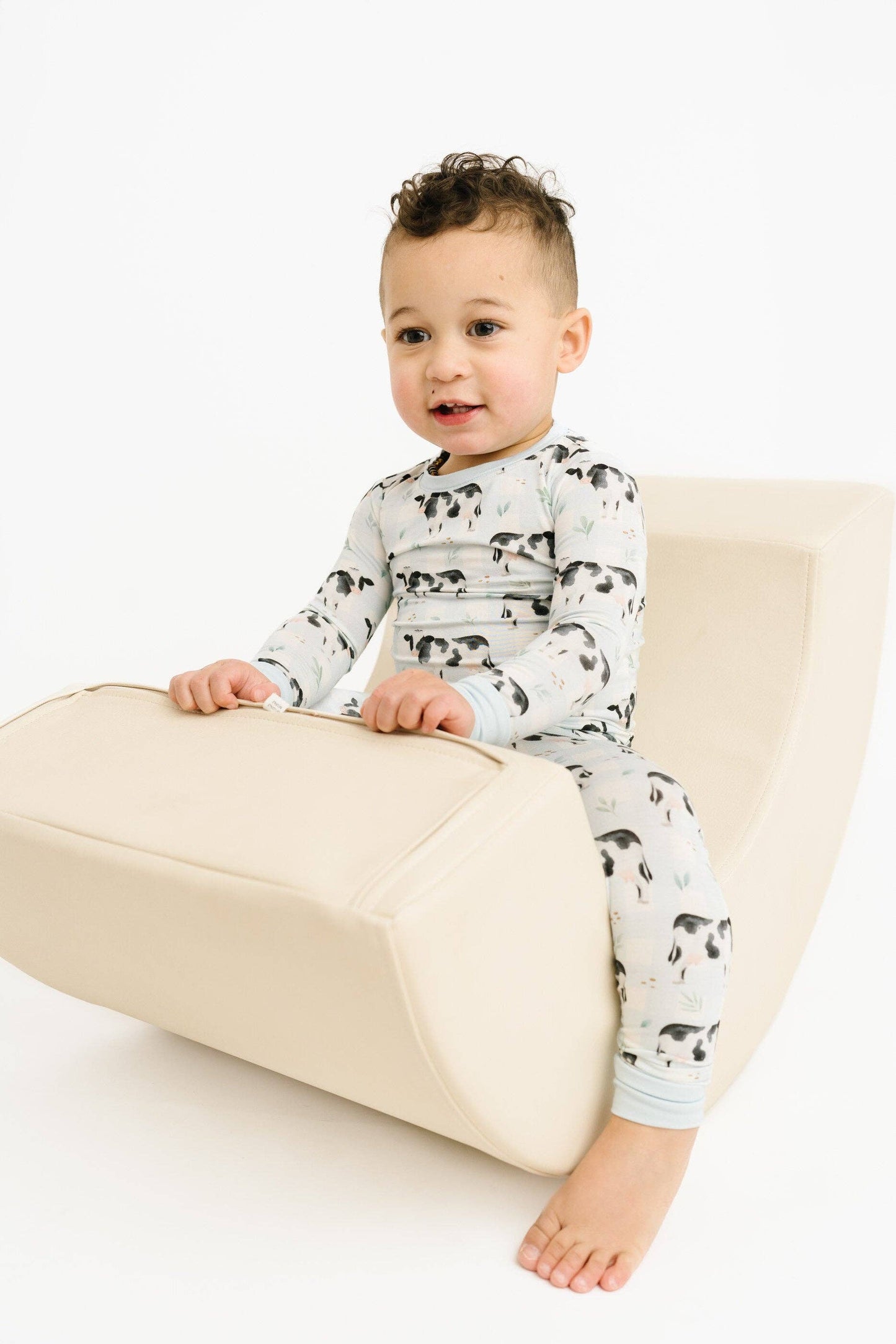 Dairy Cow Bamboo Set